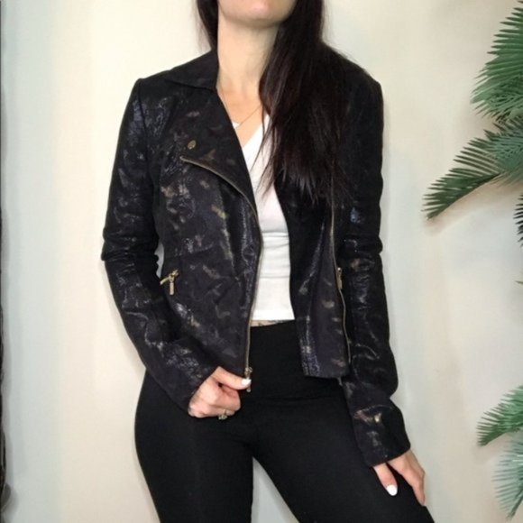 Rock & Republic Cropped Moto Jacket - Picture 8 of 8